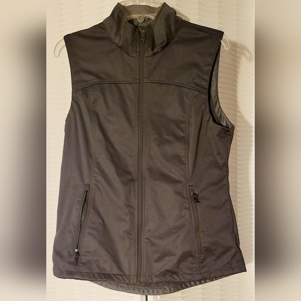 Women's Gray Sleeveless Jacket/Vest